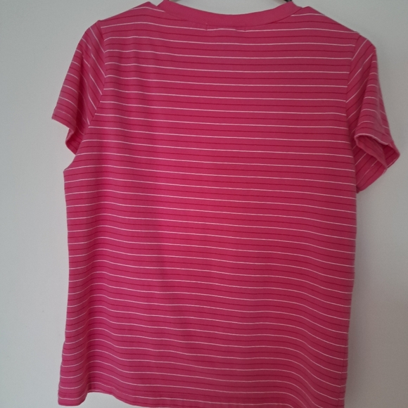 GAP Short Sleeved V- Neck Tee Shirt - Picture 2 of 3